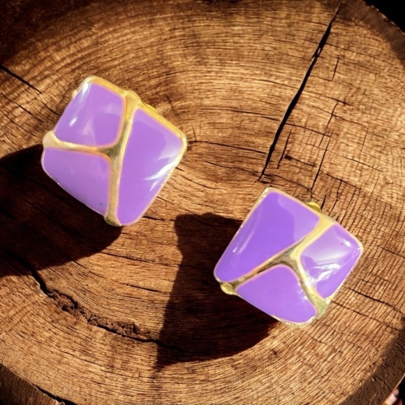ART DECO STYLE; Gold and Purple Enamel; Vintage 70s; Geometric Earrings - Picture 3 of 8